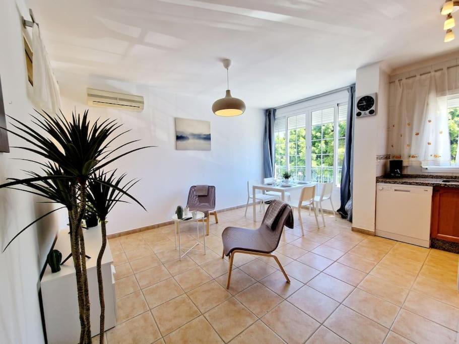 Butibamba Beach Apartment 卡拉德米哈斯 外观 照片
