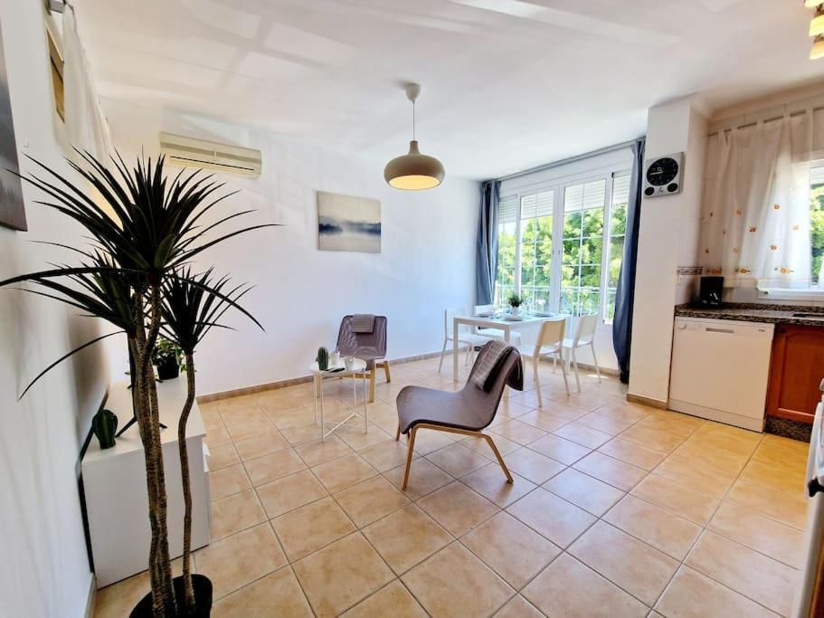 Butibamba Beach Apartment 卡拉德米哈斯 外观 照片